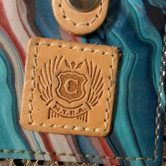 Consuela Wesley Uptown Crossbody Metallic Gold and Black Wristlet EUC - Picture 5 of 13